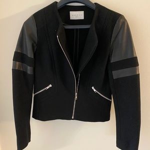 Sandro Paris Jacket in black - New
